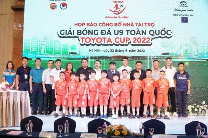 Thủ môn Quan Văn Chuẩn: 9 tuổi được đi đá giải U11 - 1