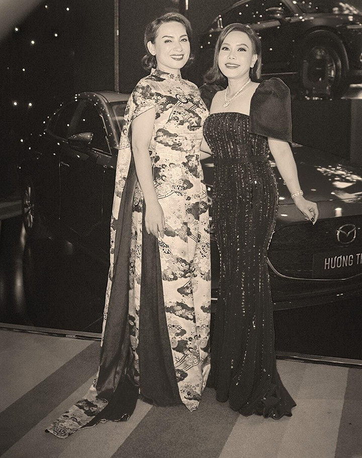 Sao Việt 23/6: Đăng ảnh cũ, Việt Hương nghẹn ngào nhớ kỷ niệm với Phi Nhung - 1