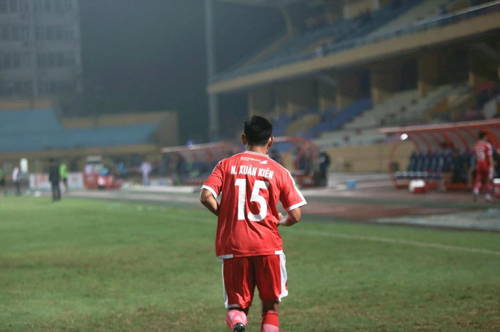 HLV Bae Ji-won chỉ ra cái tên tài năng mới của bóng đá Việt Nam sau Hoàng Đức, Mạnh Dũng HLV Bae Ji-won chỉ ra cái tên tài năng mới của bóng đá Việt Nam sau Hoàng Đức - 2