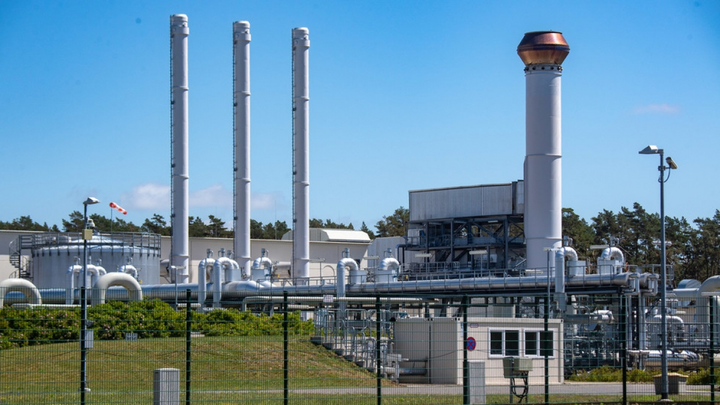 Đức kích hoạt 'giai đoạn báo động' khẩn cấp về khí đốt - 1