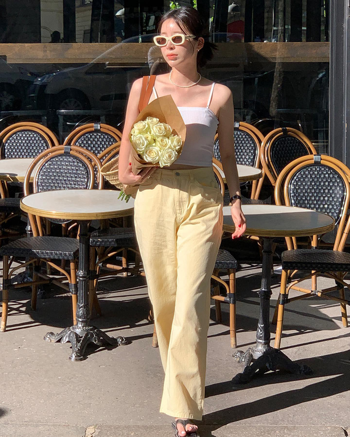 5 cách mặc áo hai dây trẻ mà sang cho phụ nữ ngoài 30 tuổi - 14