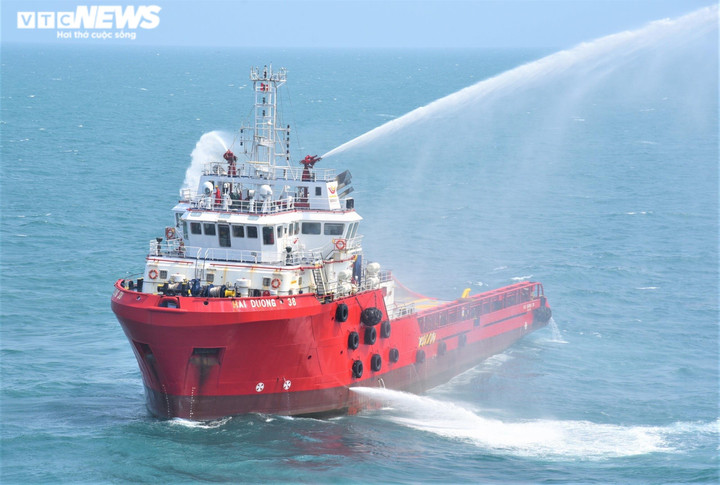 HADUCO - những 'chú ngựa' làm việc không biết mệt mỏi trên biển - 3