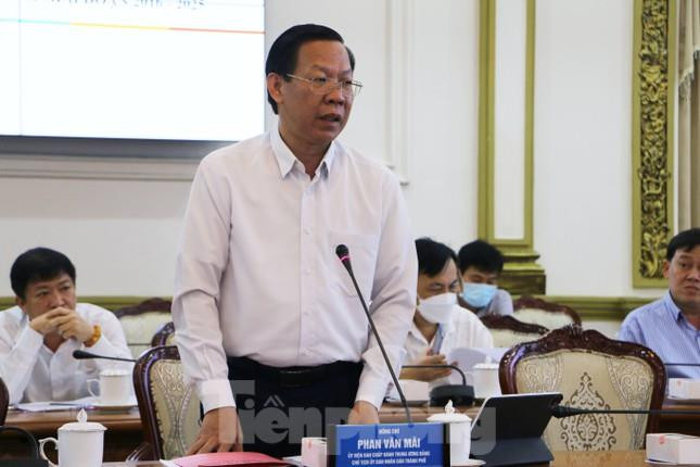 Chủ tịch HĐND TP.HCM: Sở này đùn đẩy sở kia thì thành phố còn thiếu sót mãi - 2