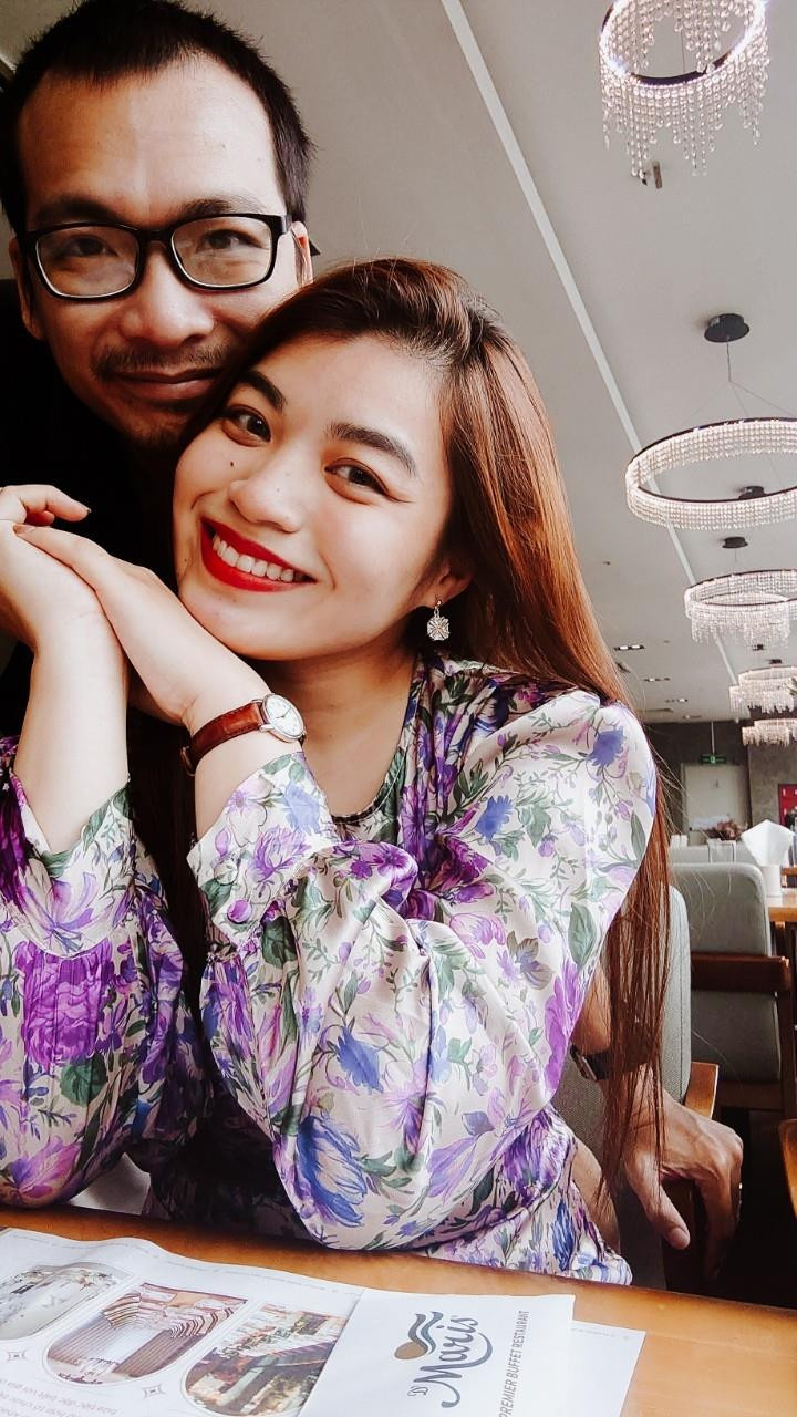 Chỉ cần cái nắm tay và lời khẳng định, chàng giảng viên cưới được cô vợ tài hoa - 5