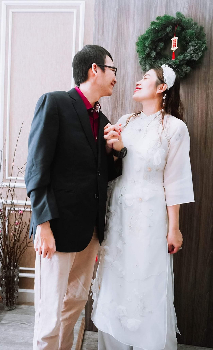 Chỉ cần cái nắm tay và lời khẳng định, chàng giảng viên cưới được cô vợ tài hoa - 3