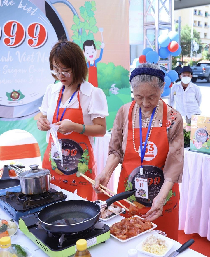 Hơn 999 gia đình khắp cả nước cùng Saigon Co.op xác lập kỷ lục Việt về nấu ăn - 4