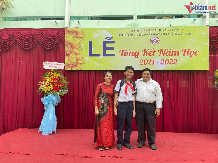 Nam sinh giành thủ khoa thi lớp 10 công lập TP.HCM với 29 điểm - 3