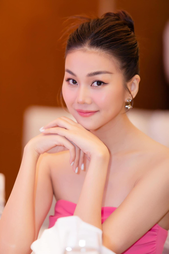 Sao Việt 27/6: Mạnh Trường khoe con gái giống hệt bố, NS Thu Hà trẻ đẹp tuổi 53 - 4