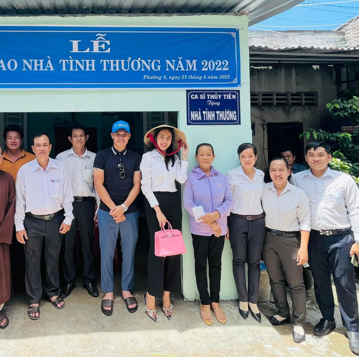 Sao Việt 28/6: Hà Hồ nhắn nhủ Kim Lý nhân kỷ niệm 5 năm yêu nhau - 5