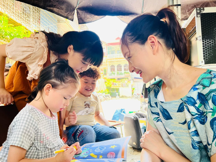 Sao Việt 27/6: Mạnh Trường khoe con gái giống hệt bố, NS Thu Hà trẻ đẹp tuổi 53 - 3