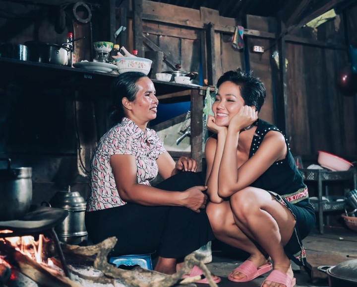 Những hoa hậu xuất thân nghèo khó và nỗ lực khiến mọi người nể phục - 5