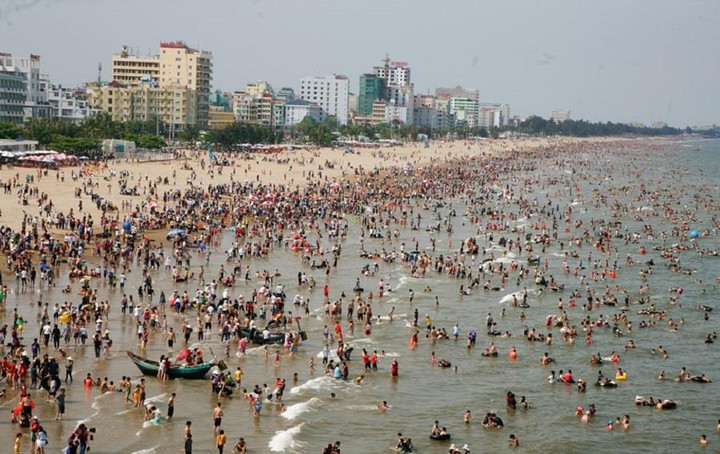 TP.HCM bội thu nhờ du lịch, hút hơn 2 tỷ USD - 2