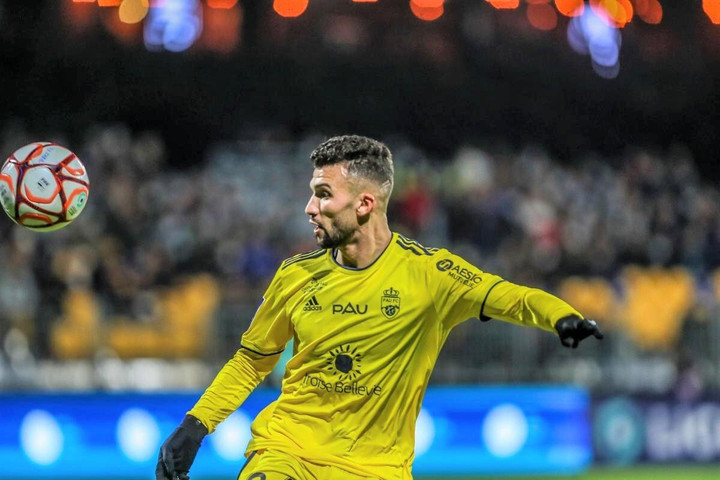 Quang Hải có thể ra sân ở loạt trận giao hữu của Pau FC trong tháng 7? - 1