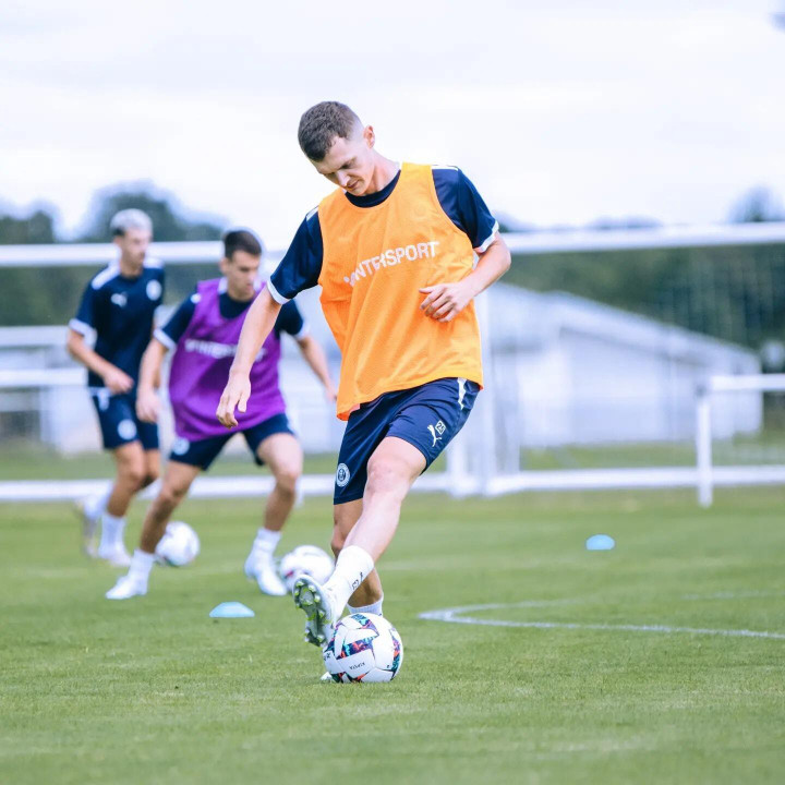 Cận cảnh sân đấu Quang Hải sắp tung hoành ở Pháp - 5