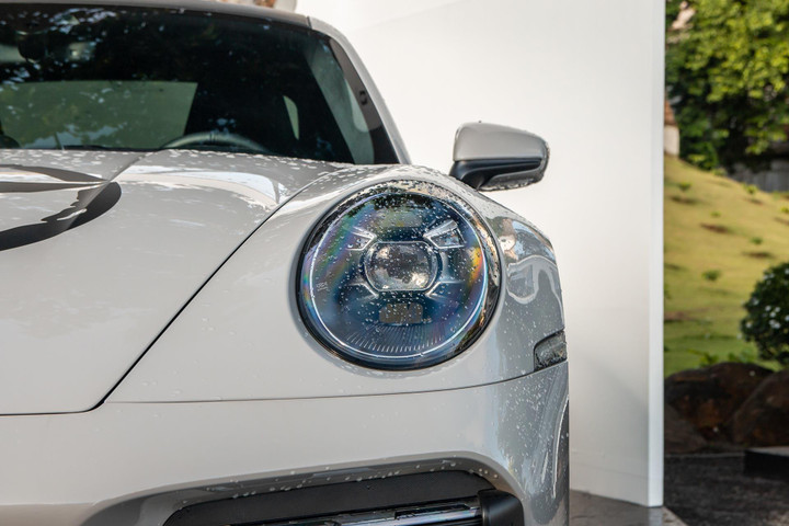 Cận cảnh Porsche 911 Turbo S thế hệ mới với màu sơn độc tại TP.HCM - 5