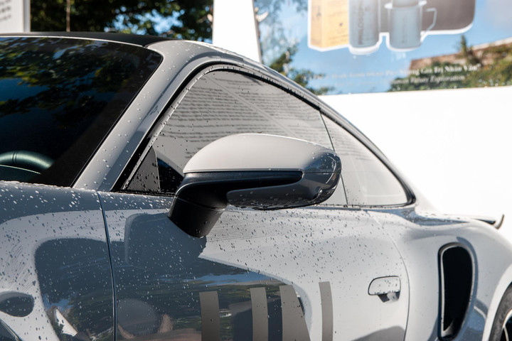 Cận cảnh Porsche 911 Turbo S thế hệ mới với màu sơn độc tại TP.HCM - 7