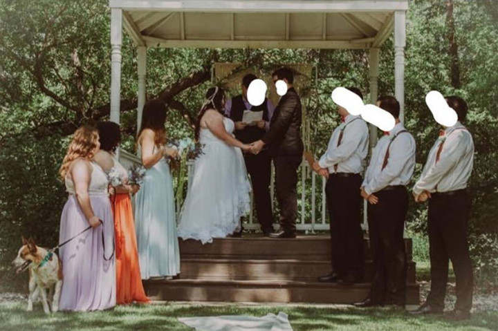 Khi phụ dâu trở thành tâm điểm lấn át nhân vật chính khiến quan khách ngại giùm - 3