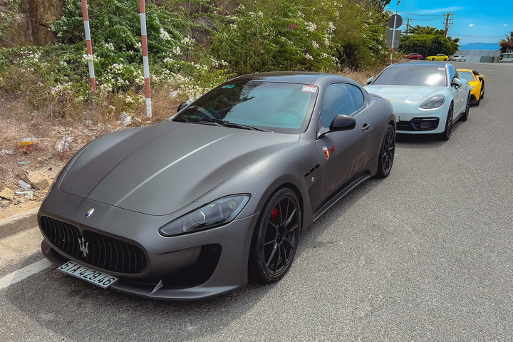 Lamborghini Aventador SV cùng loạt xe thể thao xuất hiện tại Nha Trang - 4