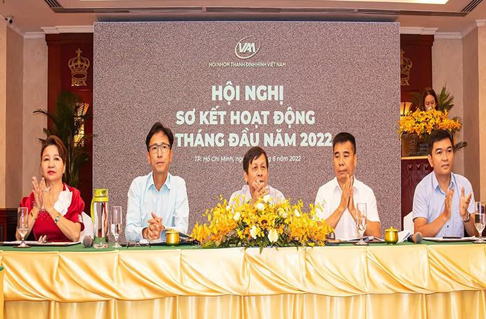 Kiến nghị giảm thuế xuất khẩu thanh nhôm định hình về 0% - 2