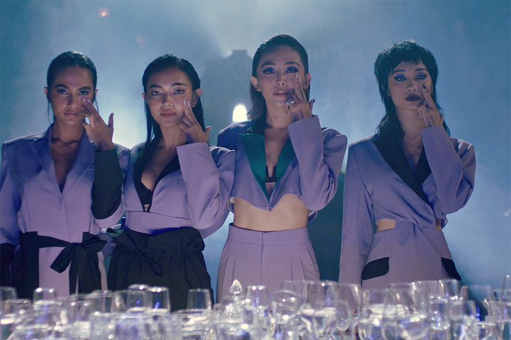 Tóc Tiên nổi loạn trong sản phẩm mà cô 'đầu tư cả tuổi trẻ' - 4