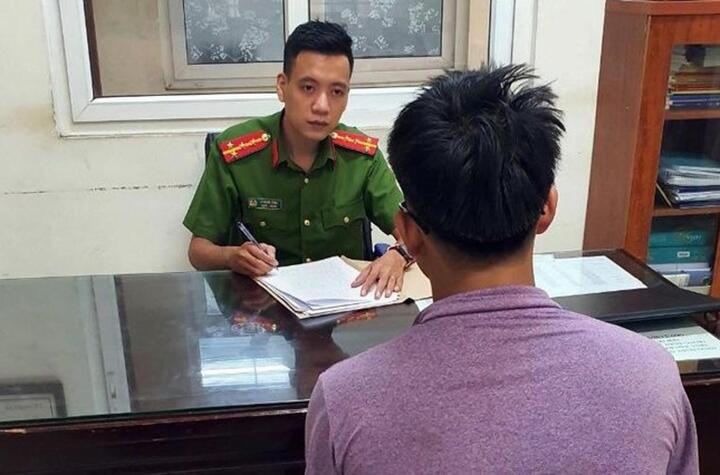 Triệu tập kẻ khống chế, sàm sỡ cô gái ngay tại nhà trọ - 1