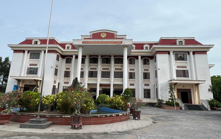 Xét xử 'thầy ông nội' Lê Tùng Vân và đồng phạm ở 'Tịnh thất Bồng Lai' - 2