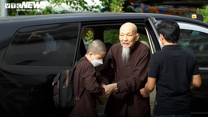 Ảnh: Cận cảnh phiên tòa xét xử 'thầy ông nội' Lê Tùng Vân và đồng phạm - 2