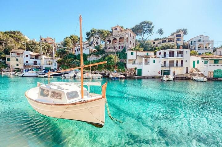 Điều gì tạo nên sức hút mãnh liệt của đảo Majorca Tây Ban Nha? - 2
