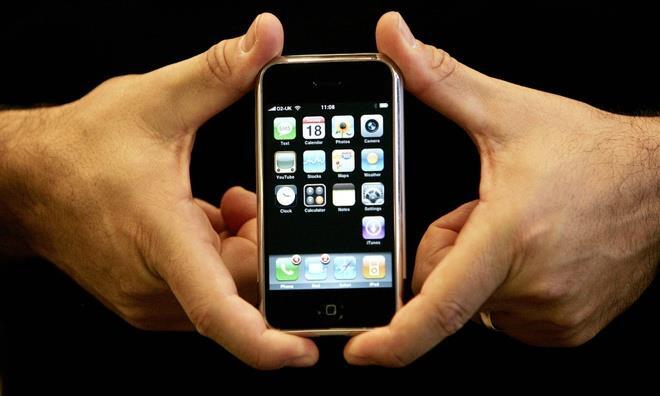 Nhìn lại chiếc iPhone đầu tiên - 3