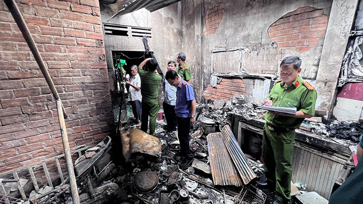 Cháy nhà lúc rạng sáng, mẹ chồng và con dâu thiệt mạng - 1