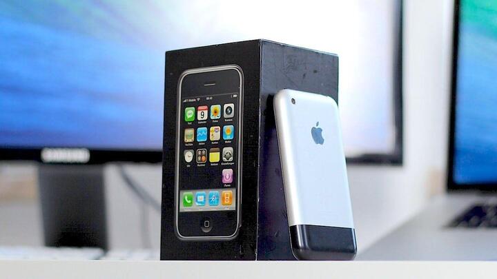 Nhìn lại chiếc iPhone đầu tiên - 9