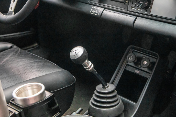 Cận cảnh Porsche 930 Carrera độc nhất Việt Nam - 13