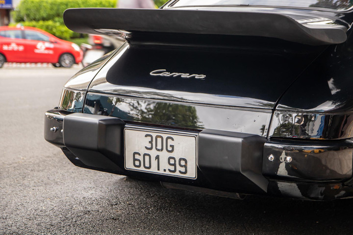 Cận cảnh Porsche 930 Carrera độc nhất Việt Nam - 9