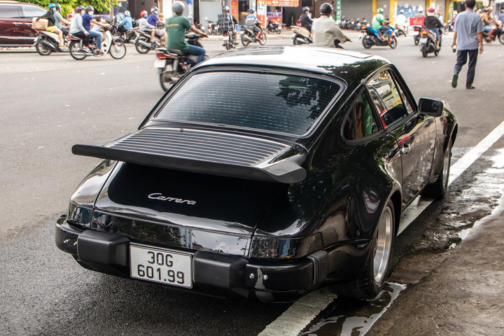 Cận cảnh Porsche 930 Carrera độc nhất Việt Nam - 7