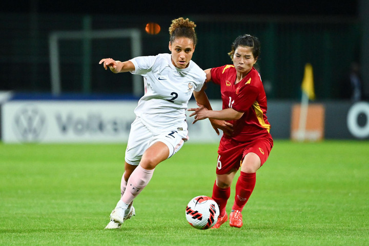 Tuyển nữ Việt Nam thua đậm Pháp - 1