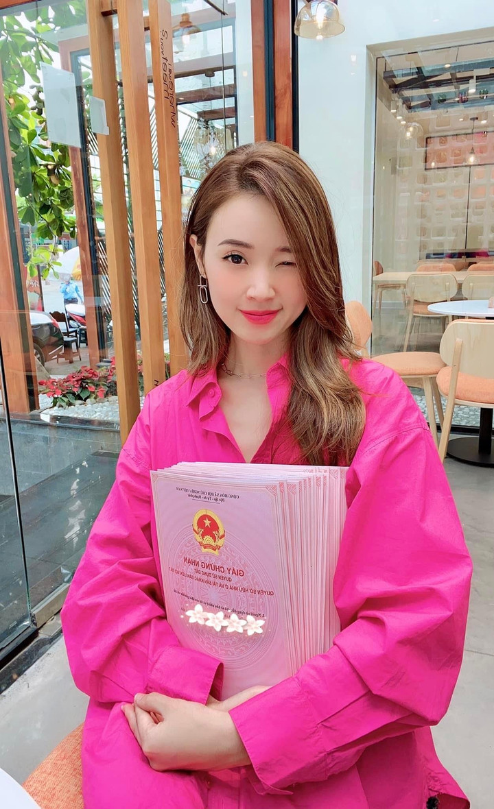 Midu độc thân giàu có, 'dành cả thanh xuân để rao bán nhà' - 6