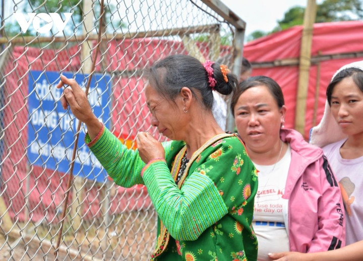 Còn khoảng hơn 40m sẽ tiếp cận vị trí nạn nhân bị cuốn vào hầm thủy điện - 8