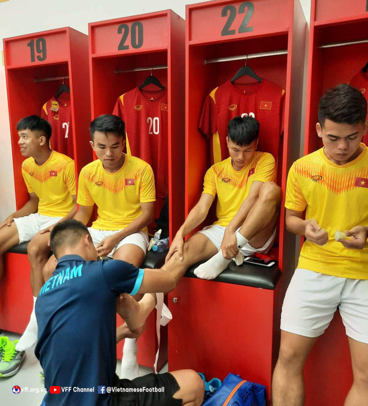Trực tiếp bóng đá U19 Việt Nam 4-1 U19 Philippines: Quốc Việt lập cú đúp - 7