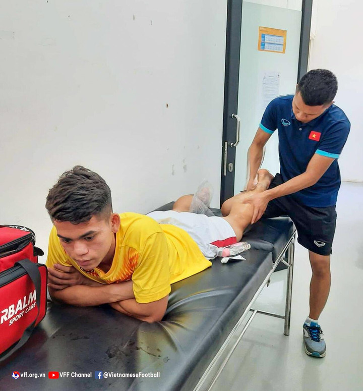 Trực tiếp bóng đá U19 Việt Nam 4-1 U19 Philippines: Quốc Việt lập cú đúp - 8