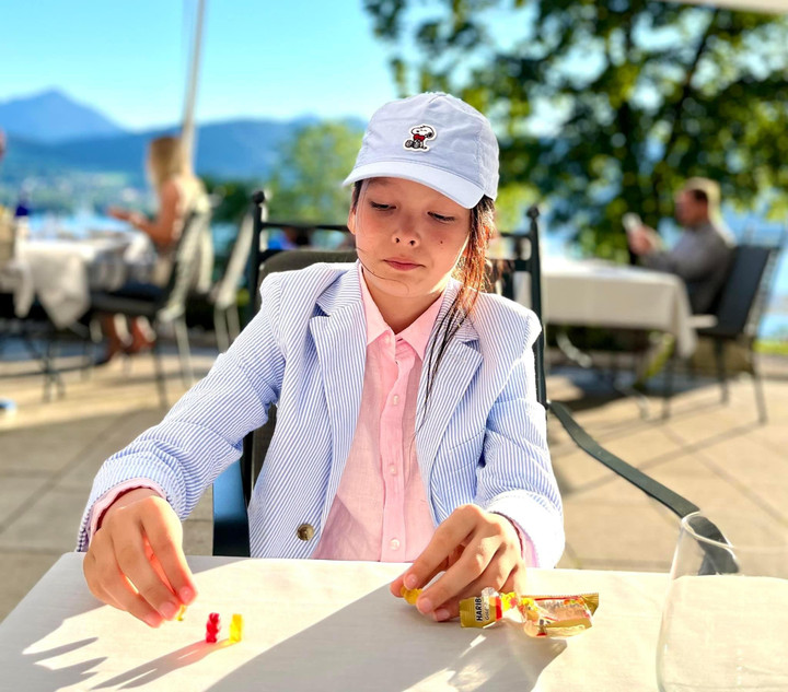 Diva Hồng Nhung khoe hai con gái thường 'thách thức' mẹ bằng 3 thứ tiếng - 3