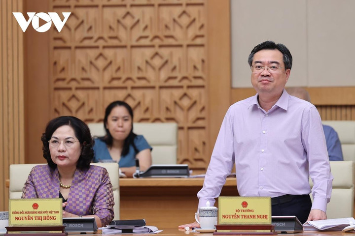 Thủ tướng: Quản lý chặt chẽ giá cả thị trường, phòng chống đầu cơ, buôn lậu - 3