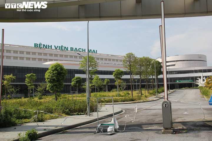 Cảnh hoang tàn, ngổn ngang trong dự án Bệnh viện Bạch Mai Hà Nam nghìn tỷ - 1