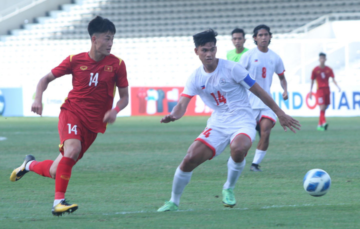 Trực tiếp bóng đá U19 Việt Nam 4-1 U19 Philippines: Quốc Việt lập cú đúp - 4
