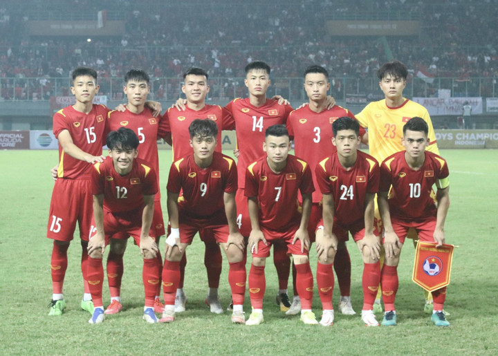 Trực tiếp bóng đá U19 Việt Nam 4-1 U19 Philippines: Quốc Việt lập cú đúp - 10