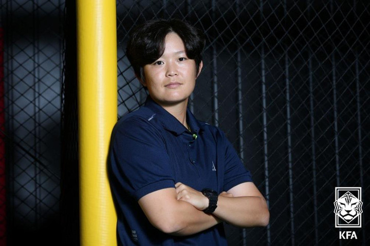 ‘Giấc mơ chân trần’ của nữ HLV Hàn Quốc tại Timor Leste - 1