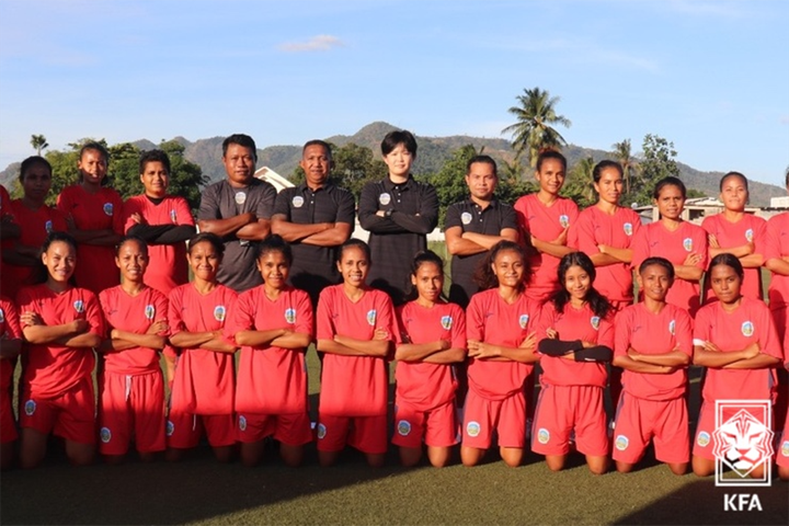 ‘Giấc mơ chân trần’ của nữ HLV Hàn Quốc tại Timor Leste - 2