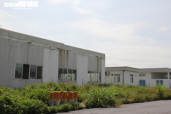 Cảnh hoang tàn, ngổn ngang trong dự án Bệnh viện Bạch Mai Hà Nam nghìn tỷ - 6