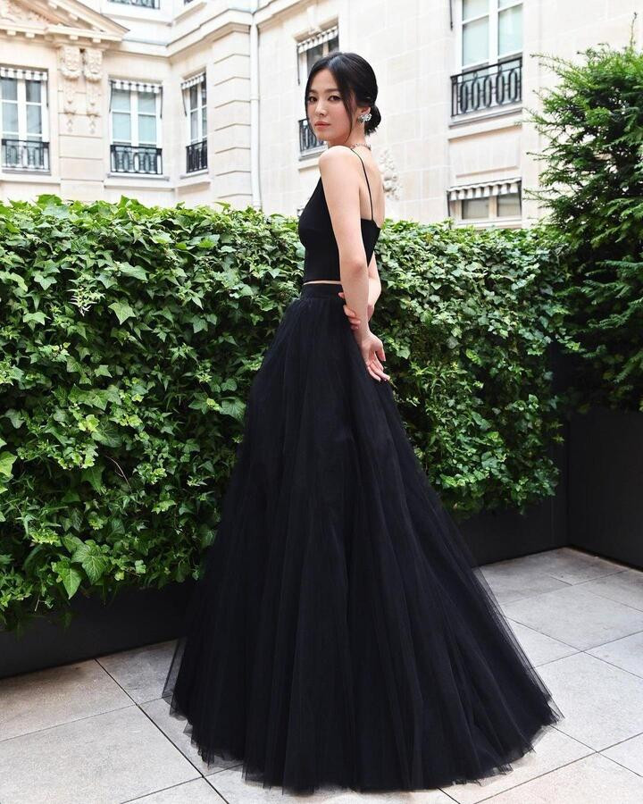 Ảnh chưa chỉnh sửa khiến Song Hye Kyo lộ nhiều nếp nhăn sâu - 6