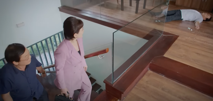 Thương ngày nắng về 2 tập 41: Chủ tịch Hoàng Long bất tỉnh bên những viên thuốc - 3