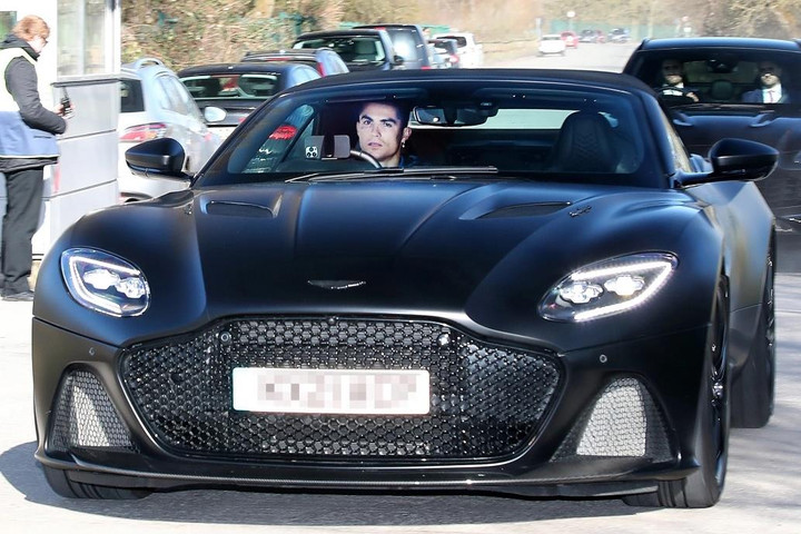 4 siêu xe Ronaldo sẽ mang đi khỏi Manchester nếu rời MU - 9